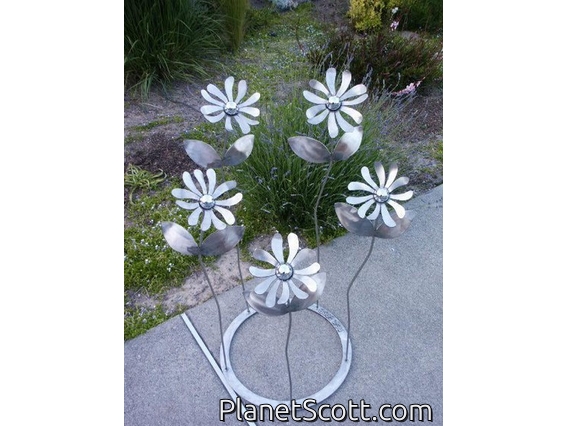 5 Flowers, Stainless Steel, 32