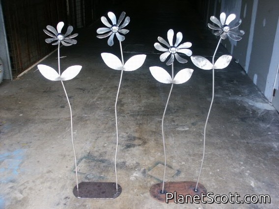 Flowers, Stainless steel, approx 52