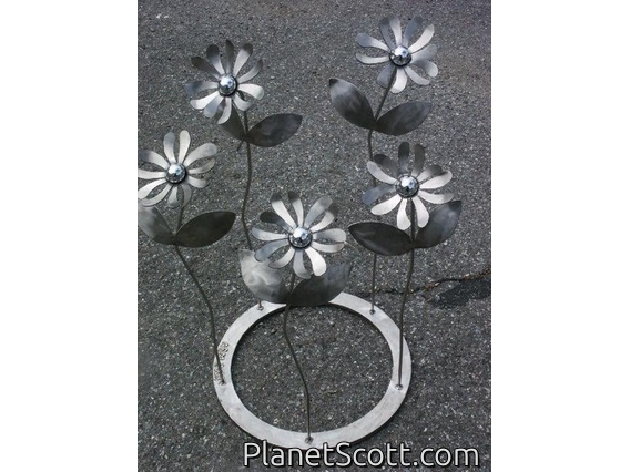5 Flowers, Stainless steel, 34