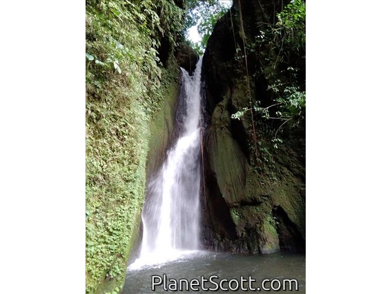 Munduk Waterfall