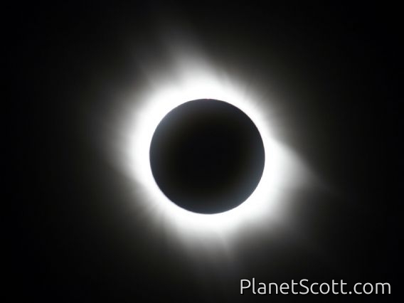 Solar eclipse - March 29, 2006 Side, Turkey, showing corona