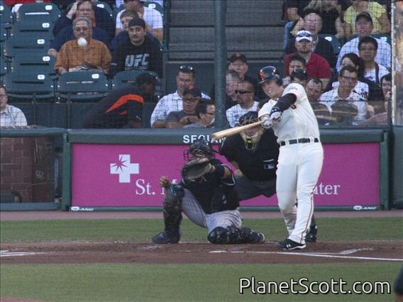 Buster Posey Singles to Right