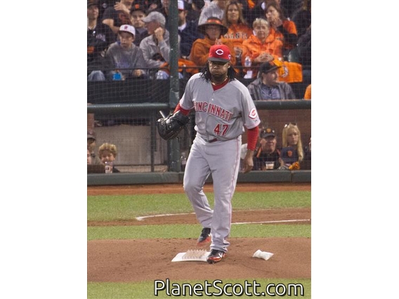 Ow!  My Back! Cueto Injured After 8 Pitches (2012-10-06)